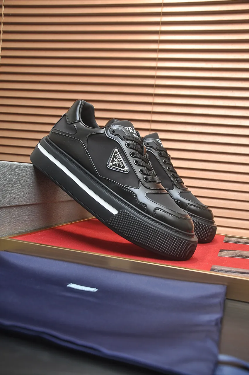 Men's shoes 💰580💶【PRADA】Top original, new season, high quality original goods, top imported calfskin with original imported glue, imported cowhide inside with original cowhide feet, original outsole! Quality guaranteed! Code 38-45 (45 customized)